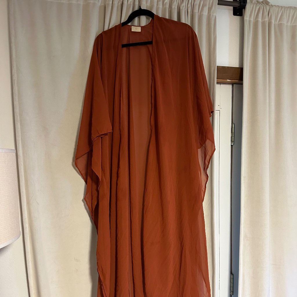 Sukiso Women’s Long Burnt Orange Kimono